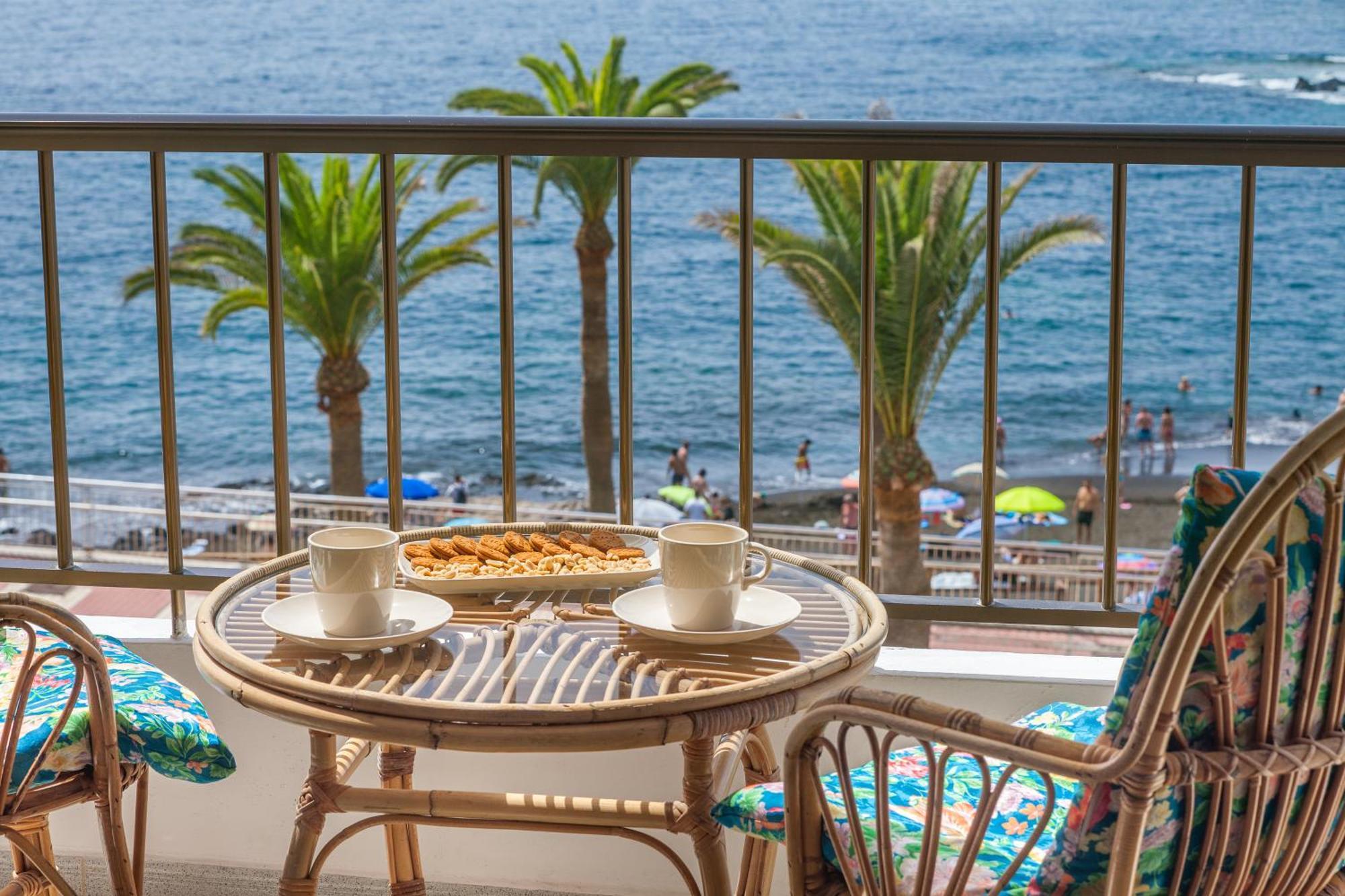 圣地亚哥港Casa De Franco - Ocean View, Terrace, Balcony, 50M From Playa La Arena, Fibre Net公寓 外观 照片