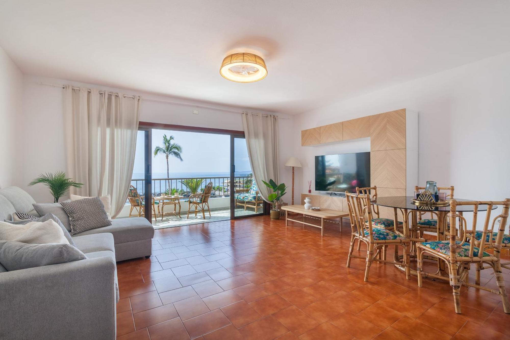 圣地亚哥港Casa De Franco - Ocean View, Terrace, Balcony, 50M From Playa La Arena, Fibre Net公寓 外观 照片