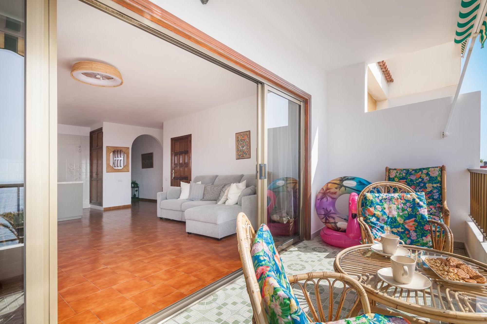 圣地亚哥港Casa De Franco - Ocean View, Terrace, Balcony, 50M From Playa La Arena, Fibre Net公寓 外观 照片